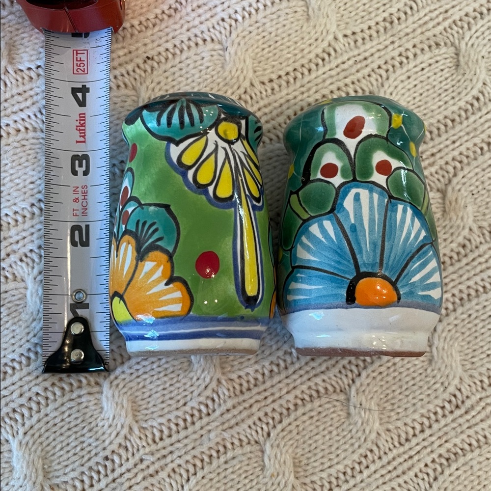 Talavera pottery salt pepper shakers colorful ceramic Mexico handcrafted blues - Picture 7 of 11